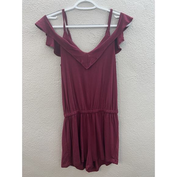 NWTs Aeropostale Maroon Cold Shoulder Romper Size XS - Picture 1 of 15